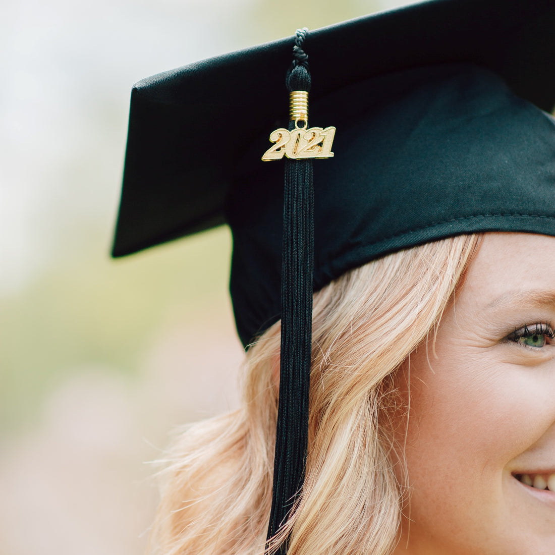 A Letter to Recent College Graduates about Resiliency & Your Career